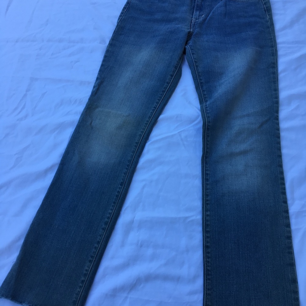 Levi's Women's Classic Straight Jeans